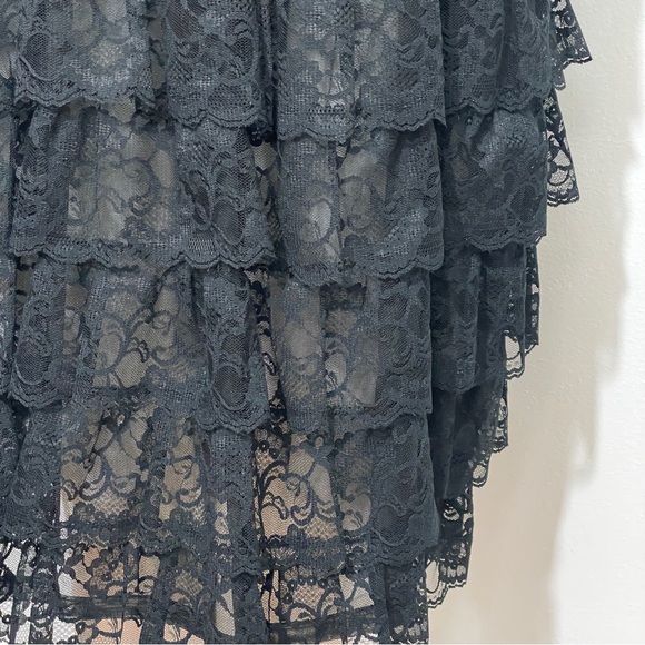 Wednesday Dresses Collections / Beene Black Lace Dress with ruffles - Picture 7 of 16